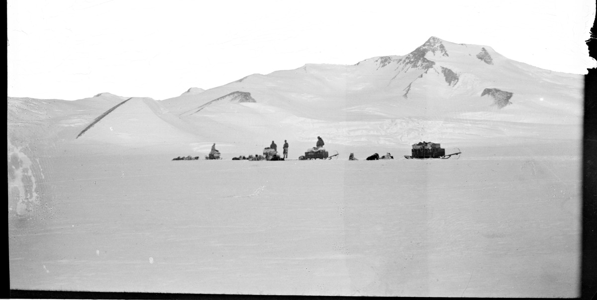 Amundsen expedition sledge photograph — context for the expedition film