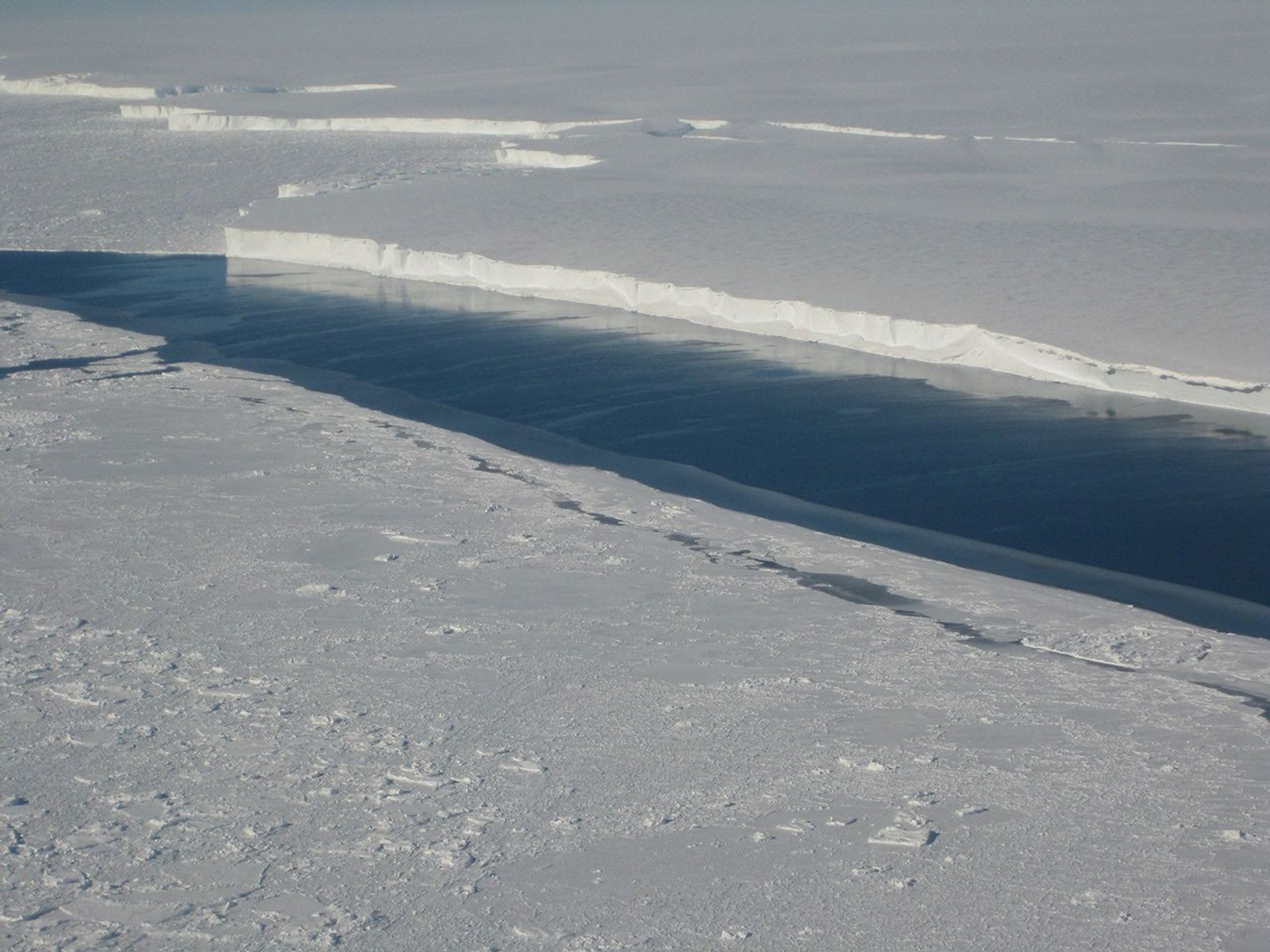 NASA/JPL-Caltech/UC Irvine / Ice-shelf context